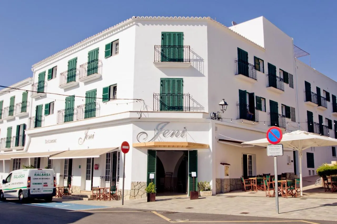 Hotel Jeni & Restaurant Es Mercadal 3*,