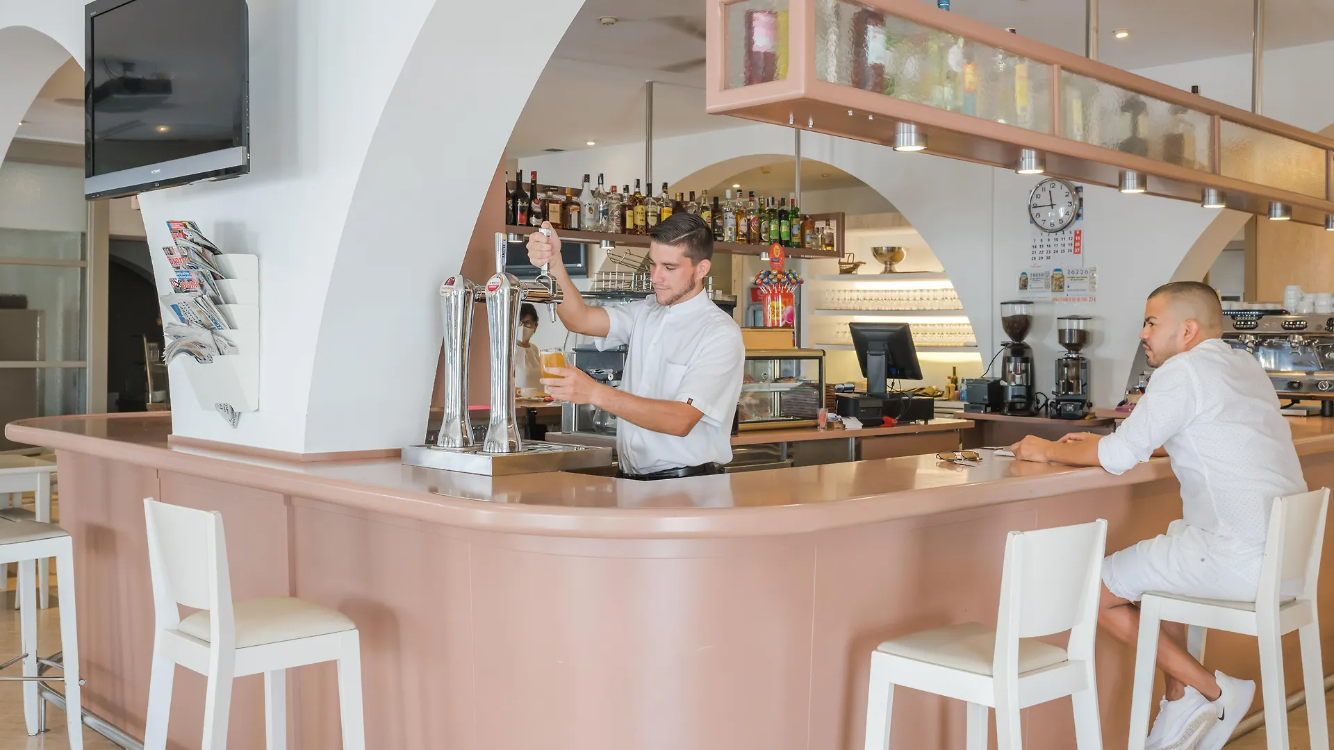 Hotel Jeni & Restaurant Es Mercadal