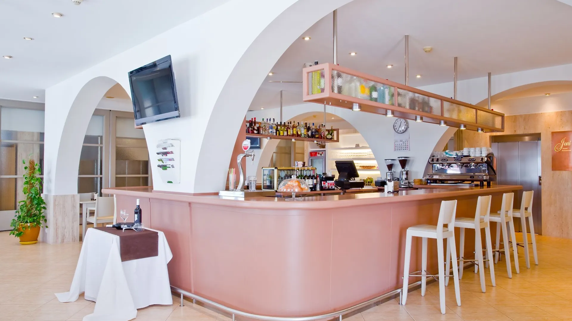 ***  Hotel Jeni & Restaurant Es Mercadal Spagna